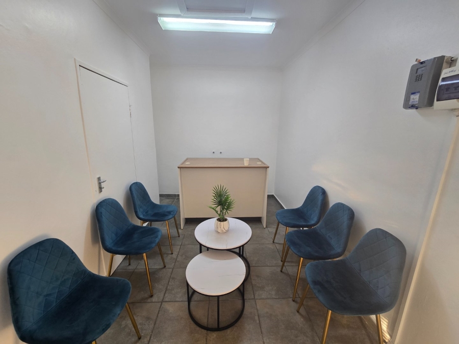 To Let Commercial Property for Rent in Hospitaalheuwel Free State